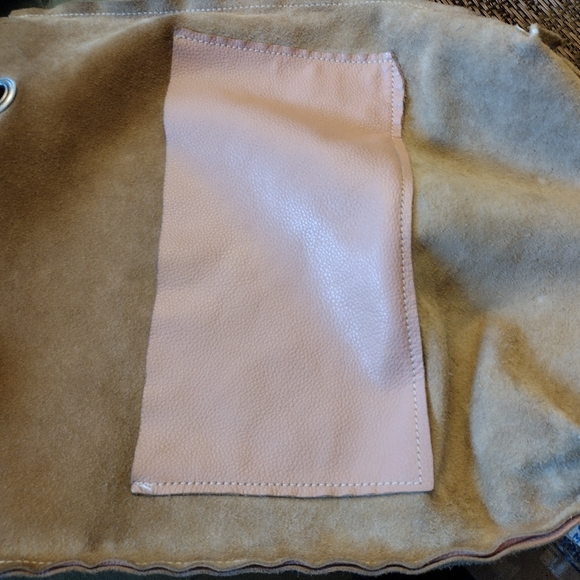 Leather Salmon Pink Purse - Tote handbag with metal hardware - Picture 10 of 14